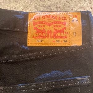 Levi 501 Jeans in Black; 32/34